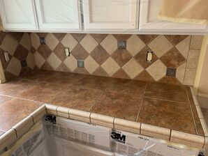 Before & After Backsplash Painting in Everett, WA (1)
